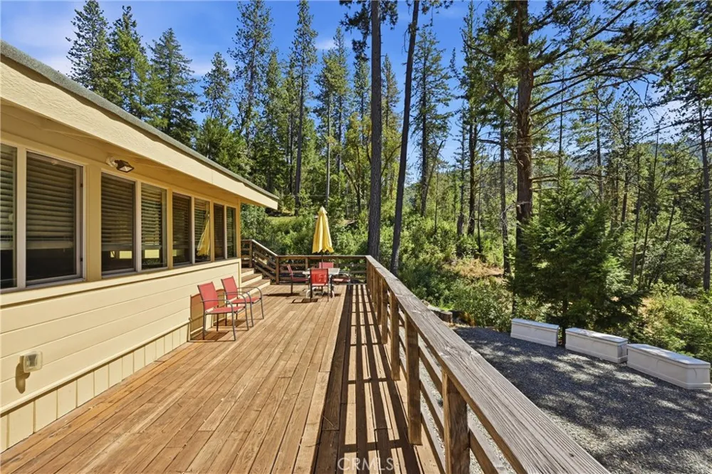 15590 Mesa Cobb, CA 95426