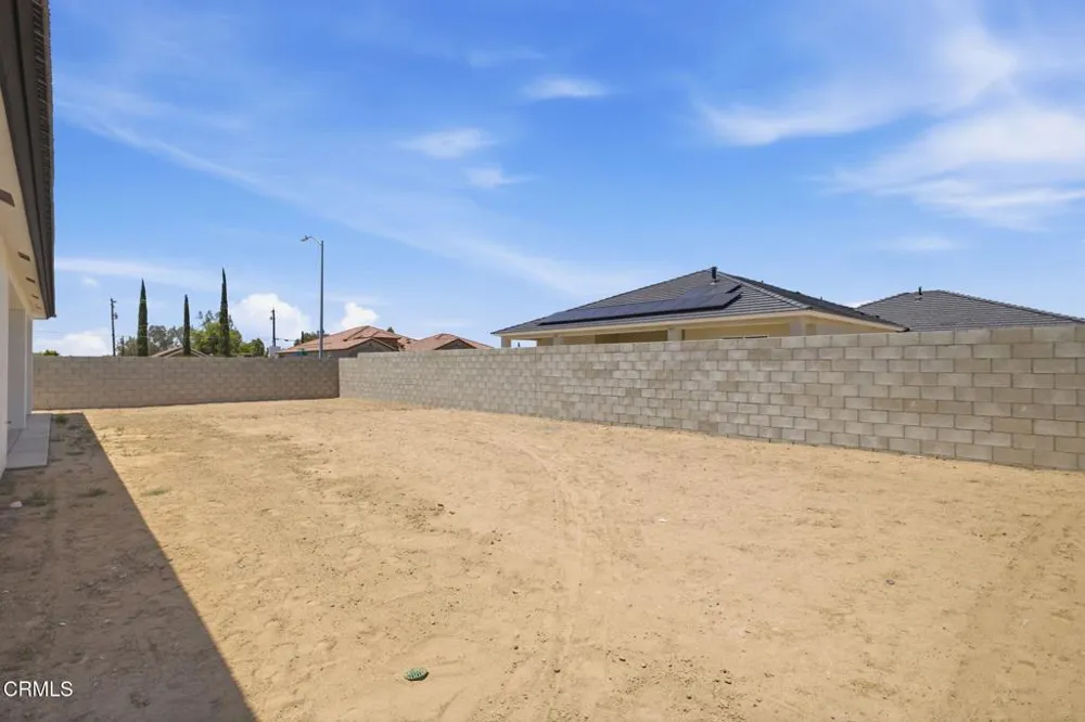 13615 Velma Pearl Way Bakersfield, CA 93314