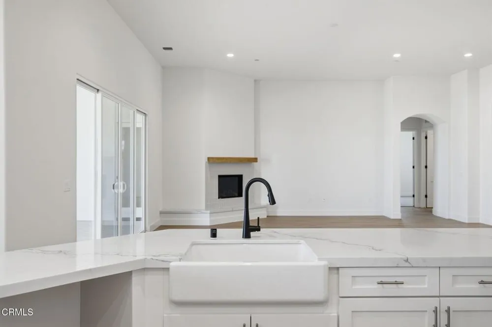 13615 Velma Pearl Way Bakersfield, CA 93314