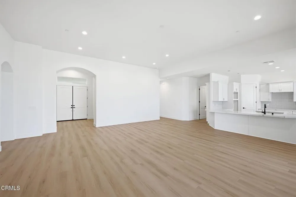 13615 Velma Pearl Way Bakersfield, CA 93314