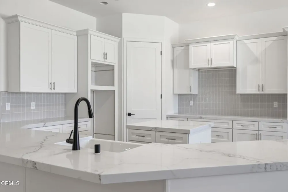13615 Velma Pearl Way Bakersfield, CA 93314