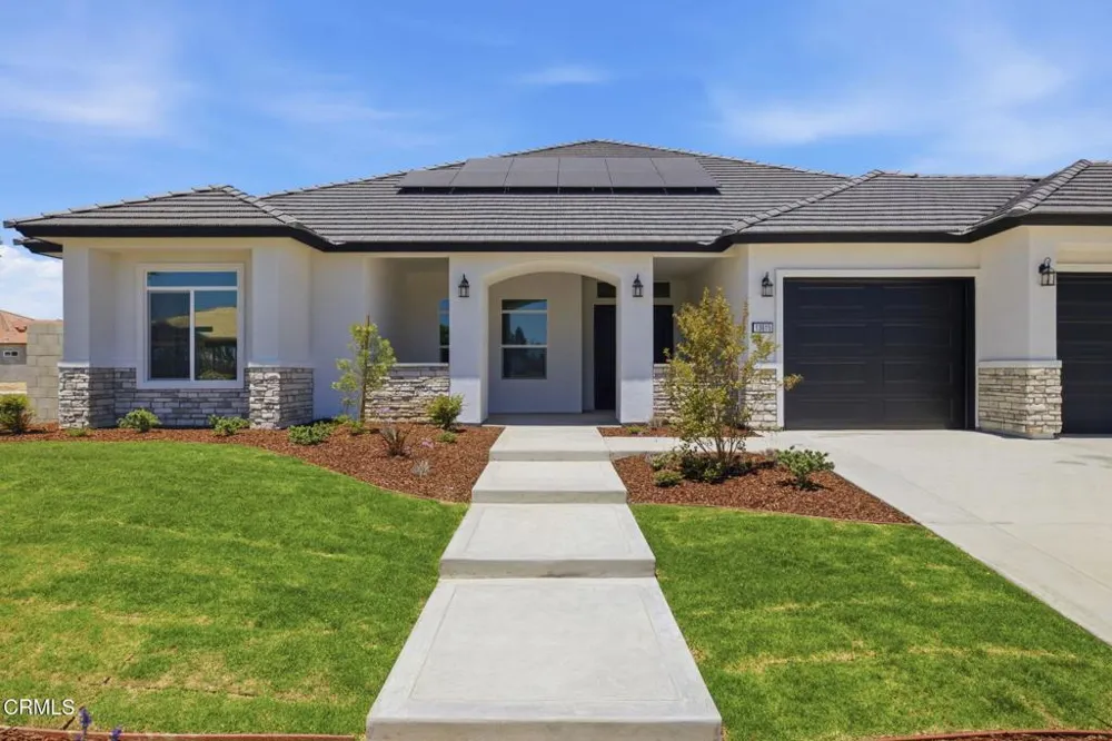 13615 Velma Pearl Way Bakersfield, CA 93314