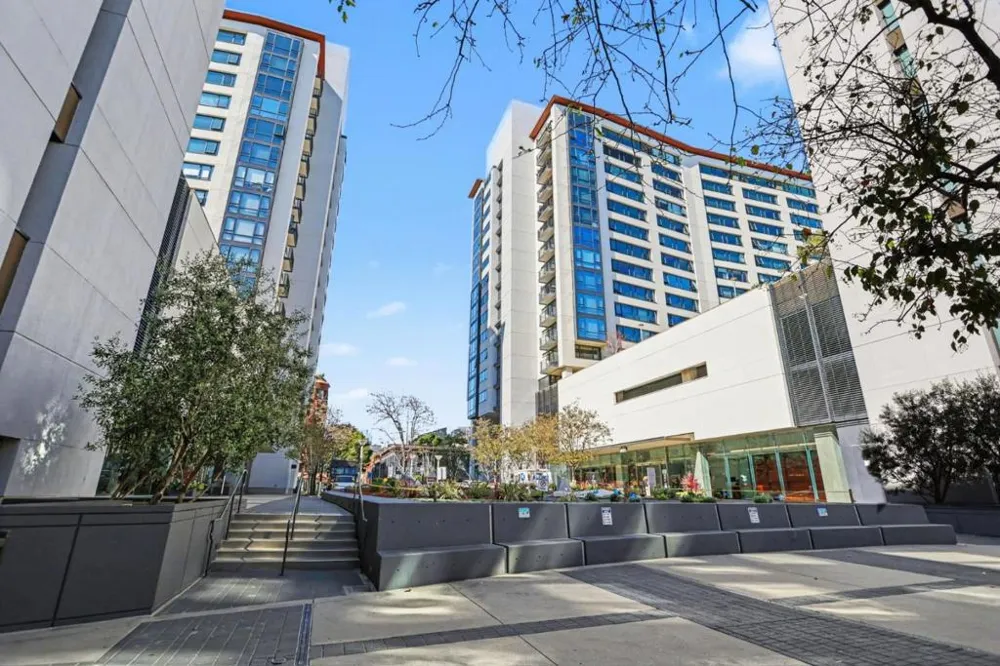 260 King Street #555 San Francisco, CA 94107