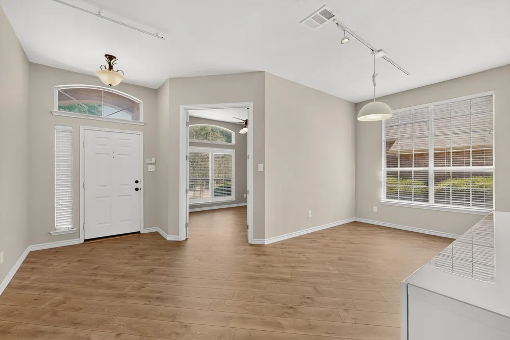 10201 Max Lane Frisco, TX 75035