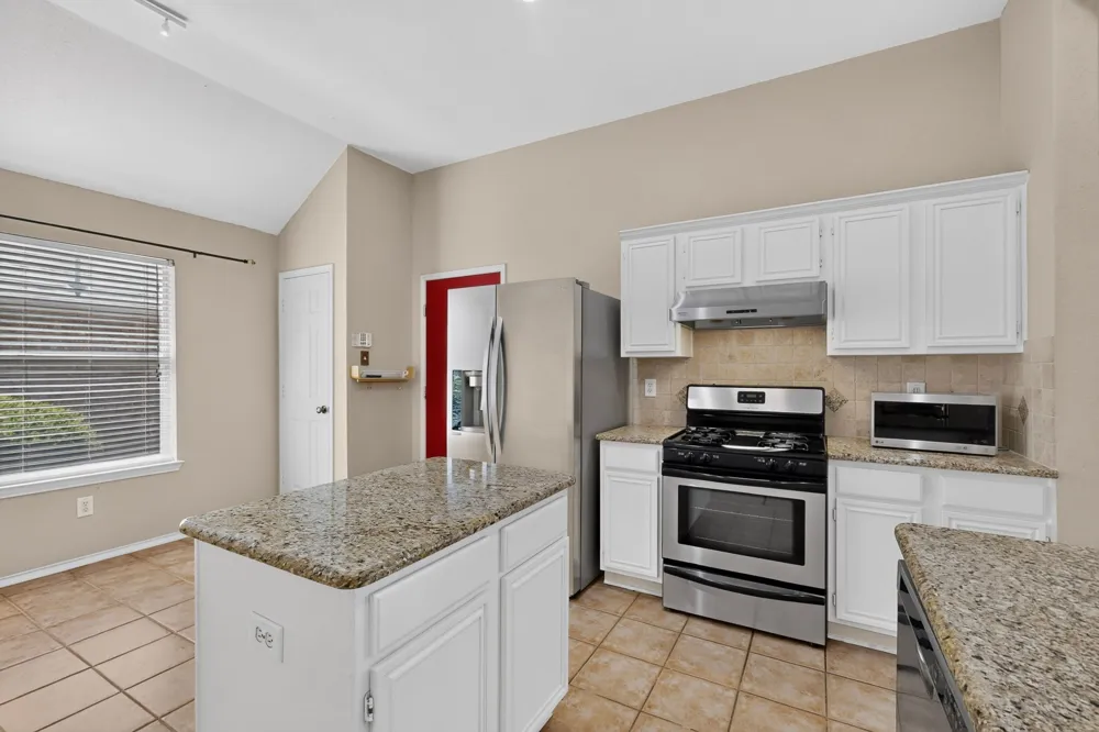 10201 Max Lane Frisco, TX 75035
