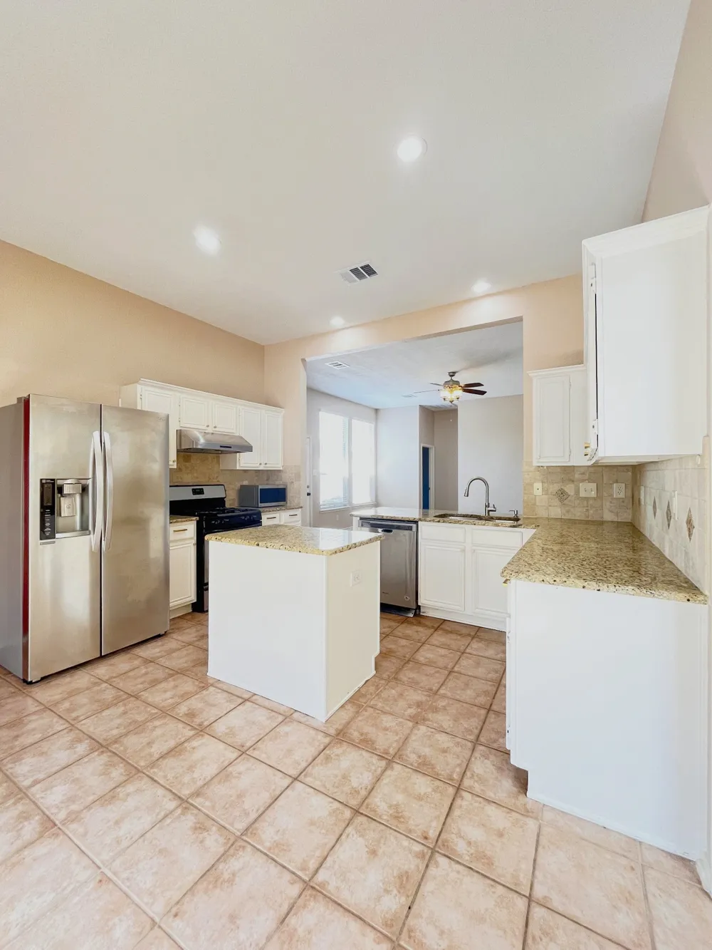 10201 Max Lane Frisco, TX 75035