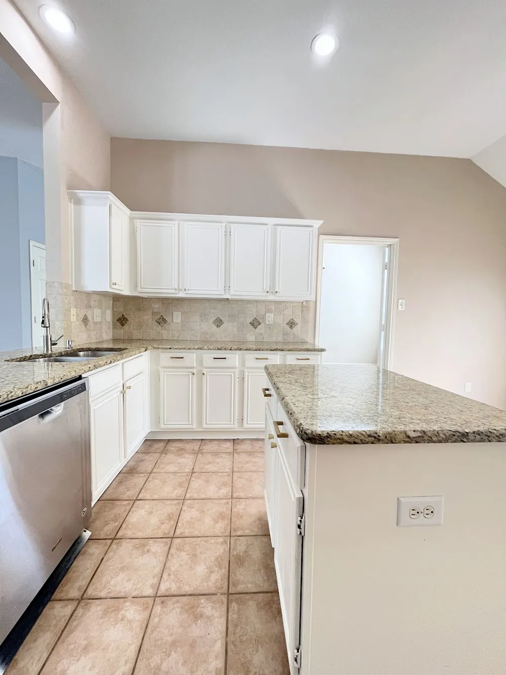 10201 Max Lane Frisco, TX 75035