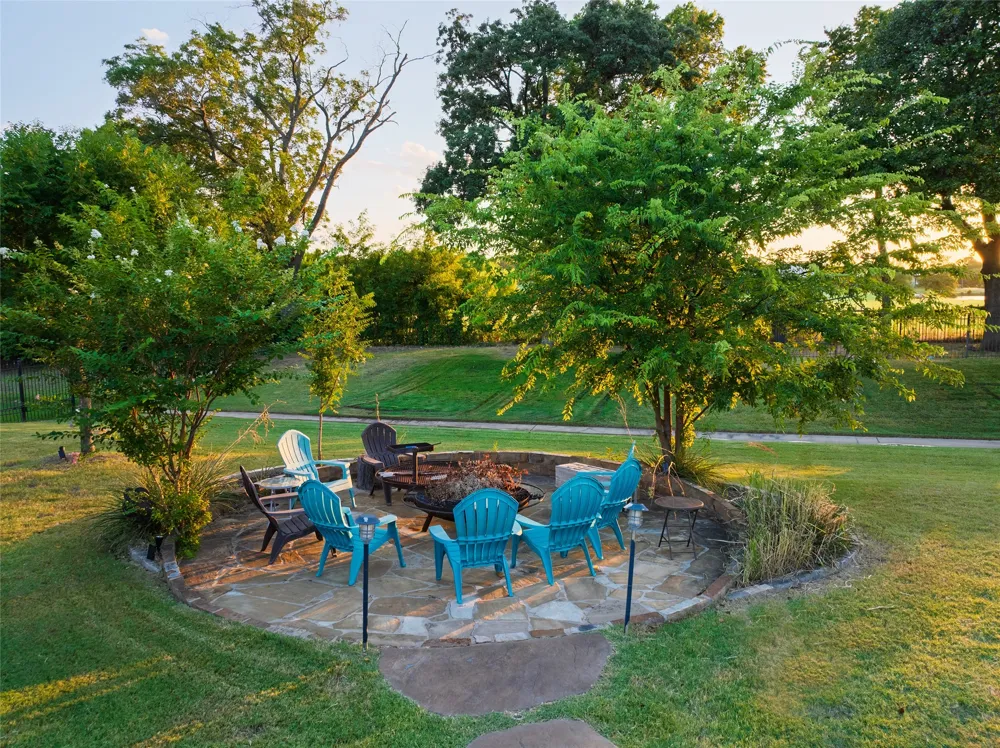 250 Whistling Duck Lane Double Oak, TX 75077