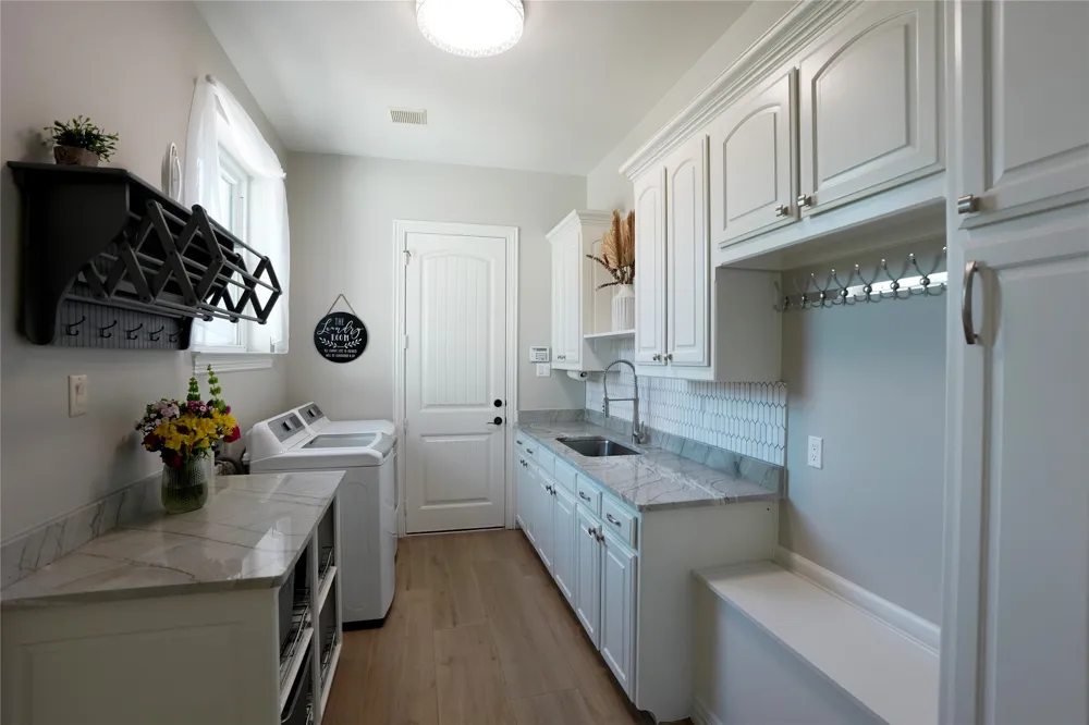 250 Whistling Duck Lane Double Oak, TX 75077