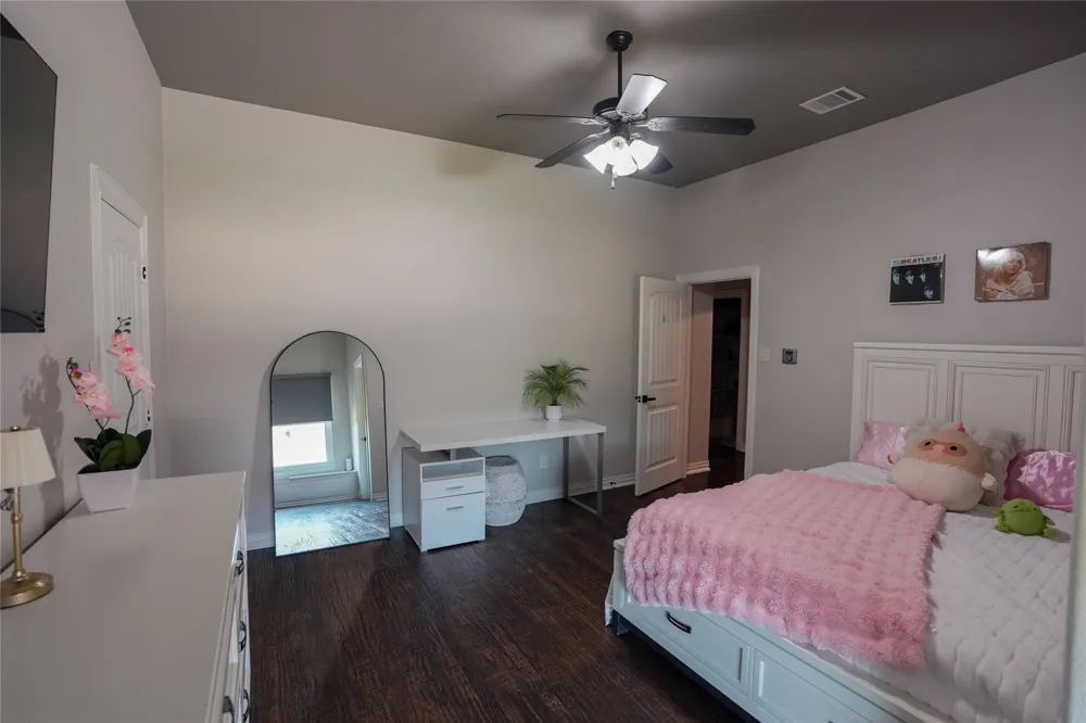 250 Whistling Duck Lane Double Oak, TX 75077