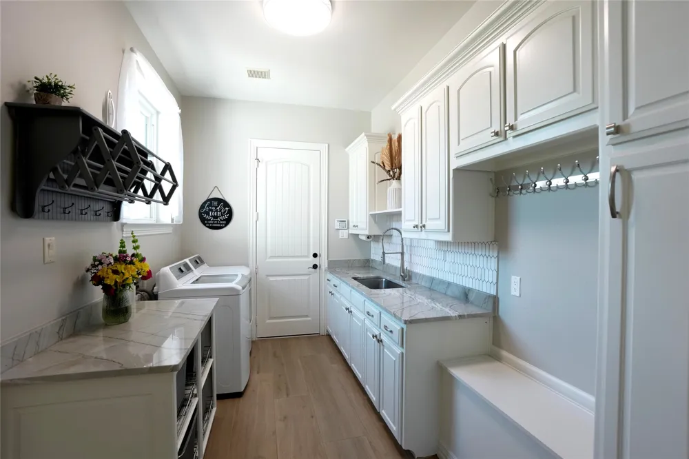 250 Whistling Duck Lane Double Oak, TX 75077