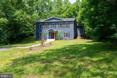 1400 LOWER VIEW COURT