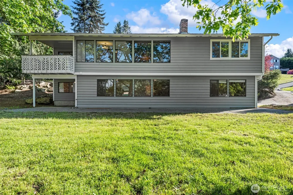 14910 SE 49th Street Bellevue, WA 98006