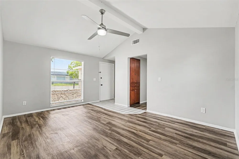 6404 FREEDOM COURT Tampa, FL 33634