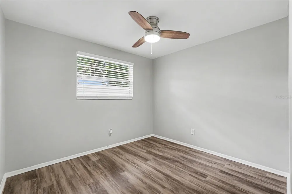 6404 FREEDOM COURT Tampa, FL 33634