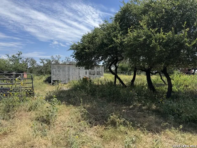 1864 Panther Hollow Bandera, TX 78003