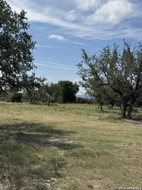 1864 Panther Hollow Bandera, TX 78003
