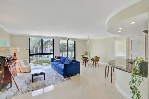 9800 W Bay Harbor Dr #309