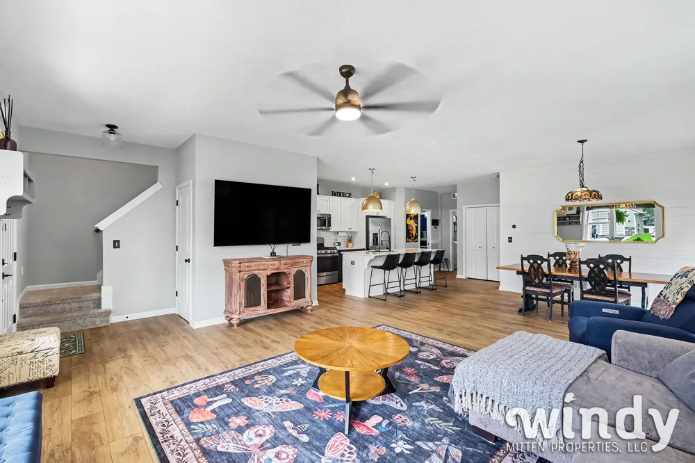 6996 W Cottage Lane NE Cannon Township, MI 49341