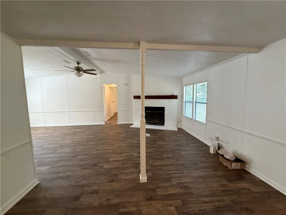 143 Whitley Drive Warner Robins, GA 31093