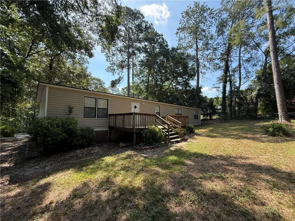 143 Whitley Drive Warner Robins, GA 31093