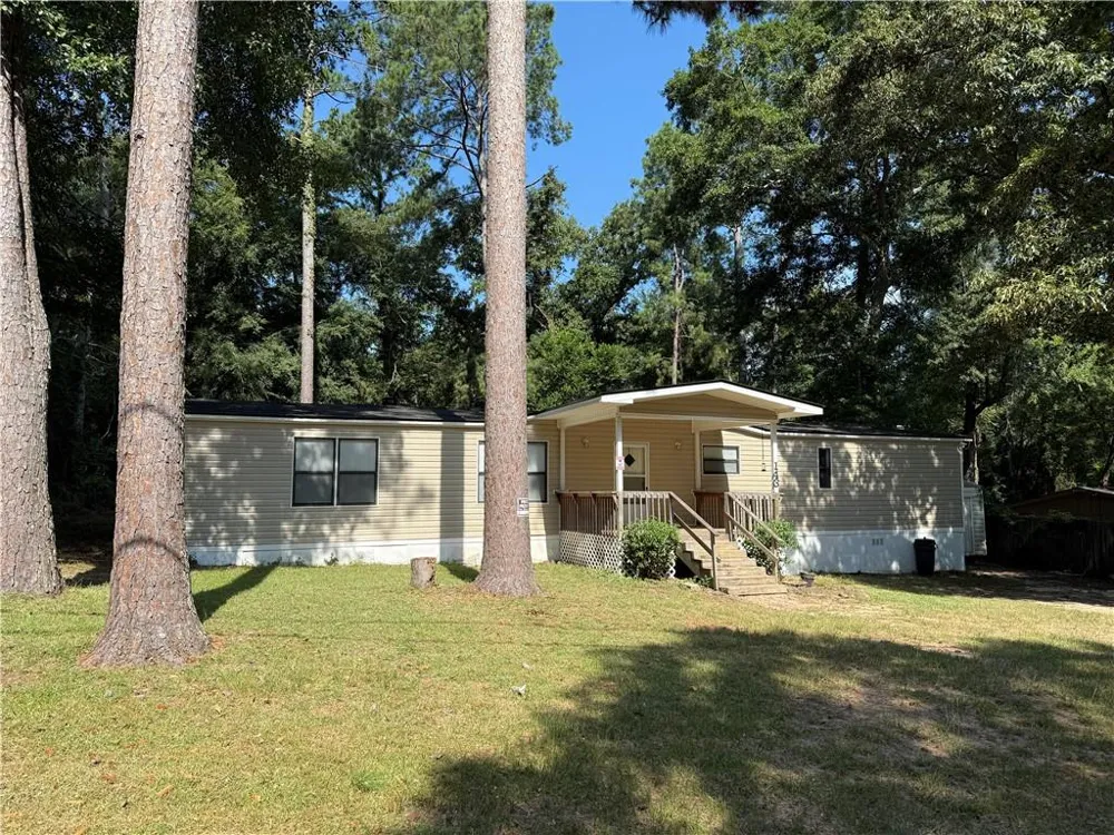 143 Whitley Drive Warner Robins, GA 31093