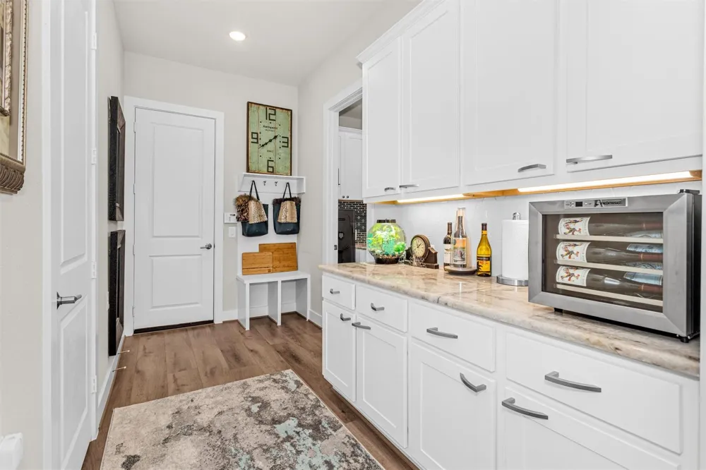 10061 Lehman Drive Willis, TX 77318