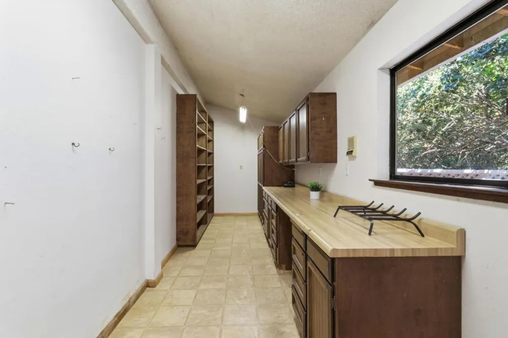 17076 Shady Lane Drive Morgan Hill, CA 95037