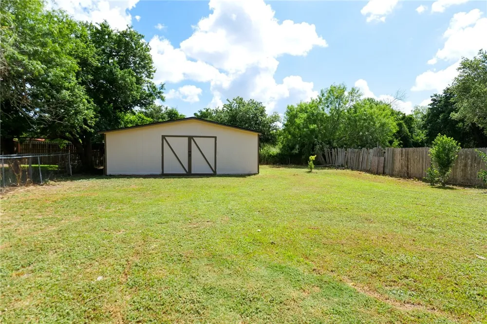 10822 Mayfield Drive Corpus Christi, TX 78410