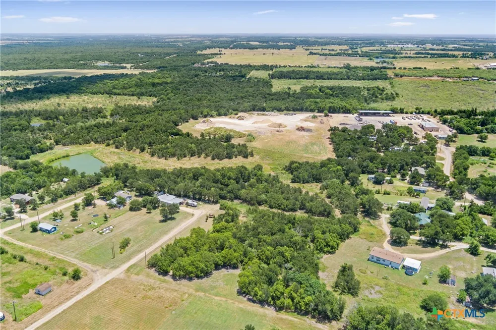 24485 E Avenue C Buckholts, TX 76518