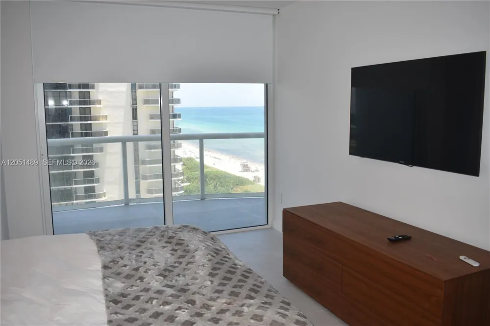 6365 Collins Ave #1211 Miami Beach, FL 33141