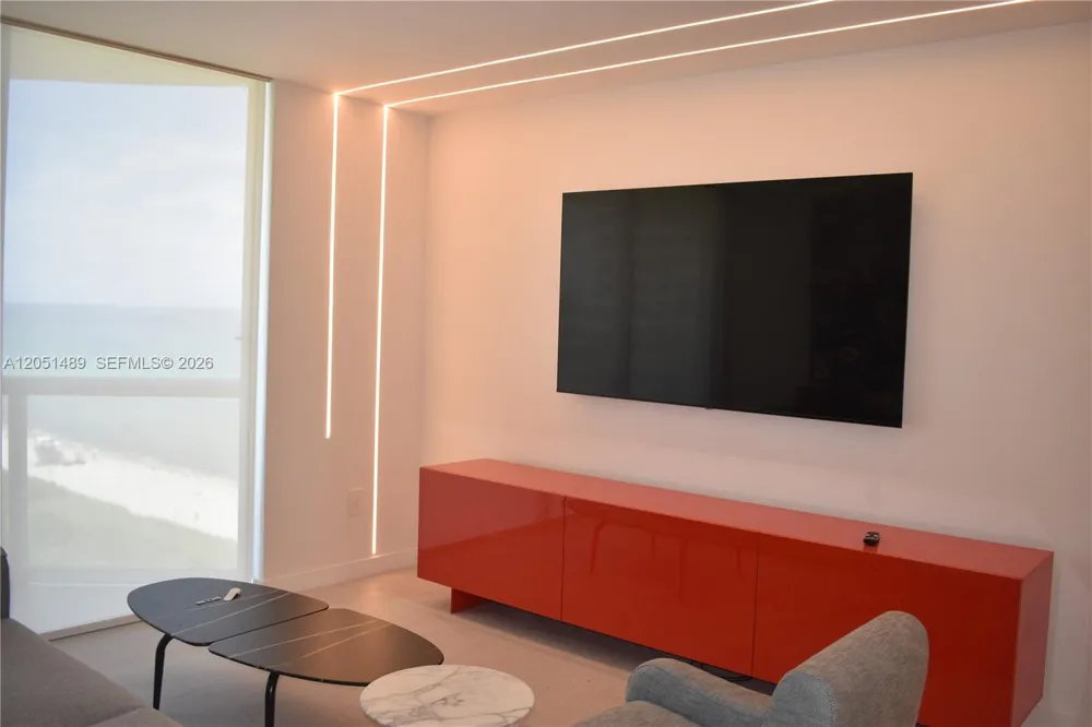 6365 Collins Ave #1211 Miami Beach, FL 33141