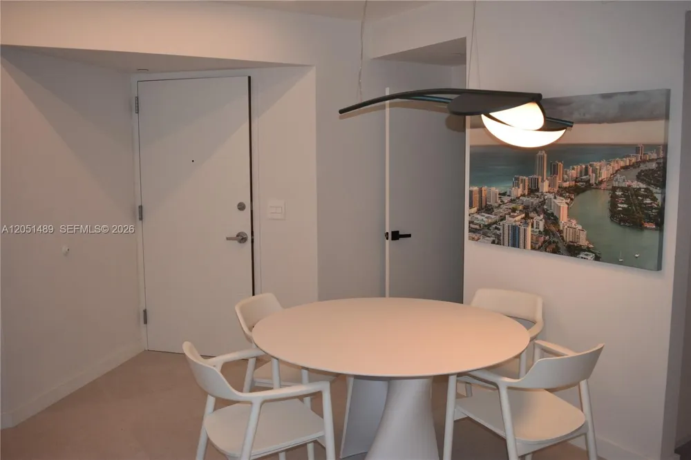 6365 Collins Ave #1211 Miami Beach, FL 33141