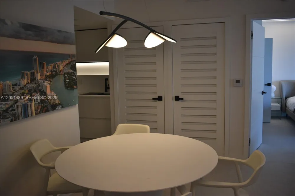 6365 Collins Ave #1211 Miami Beach, FL 33141