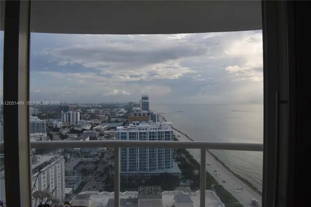 6365 Collins Ave #1211 Miami Beach, FL 33141