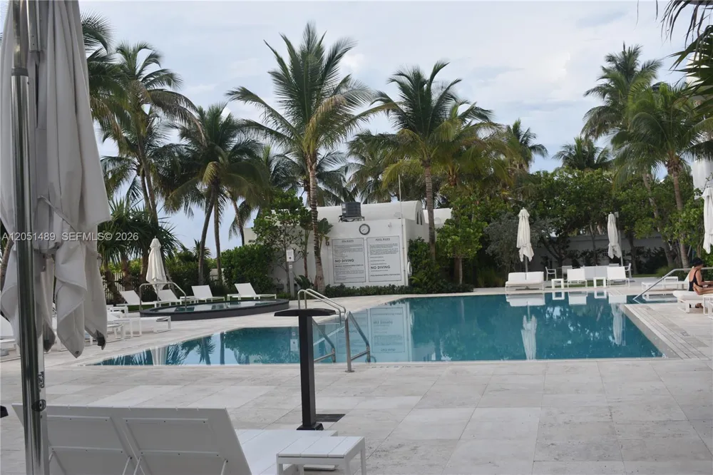 6365 Collins Ave #1211 Miami Beach, FL 33141