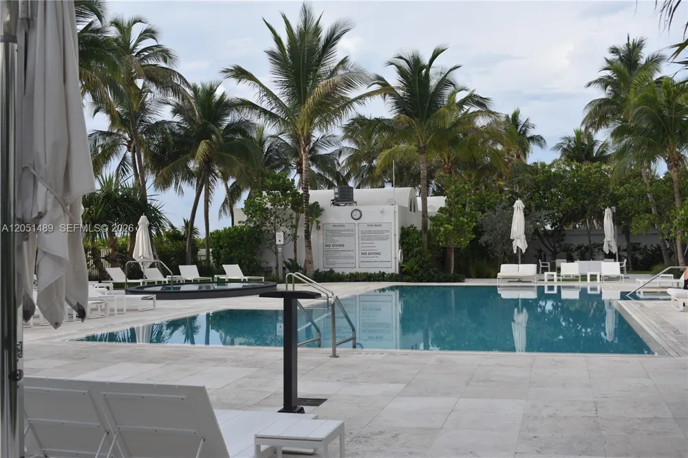 6365 Collins Ave #1211 Miami Beach, FL 33141