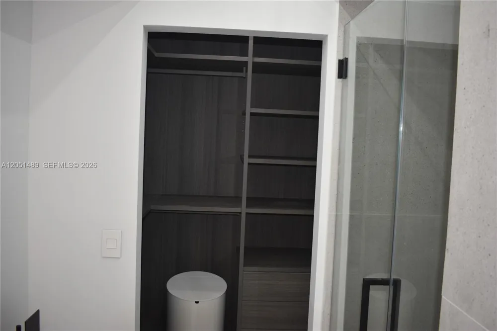 6365 Collins Ave #1211 Miami Beach, FL 33141