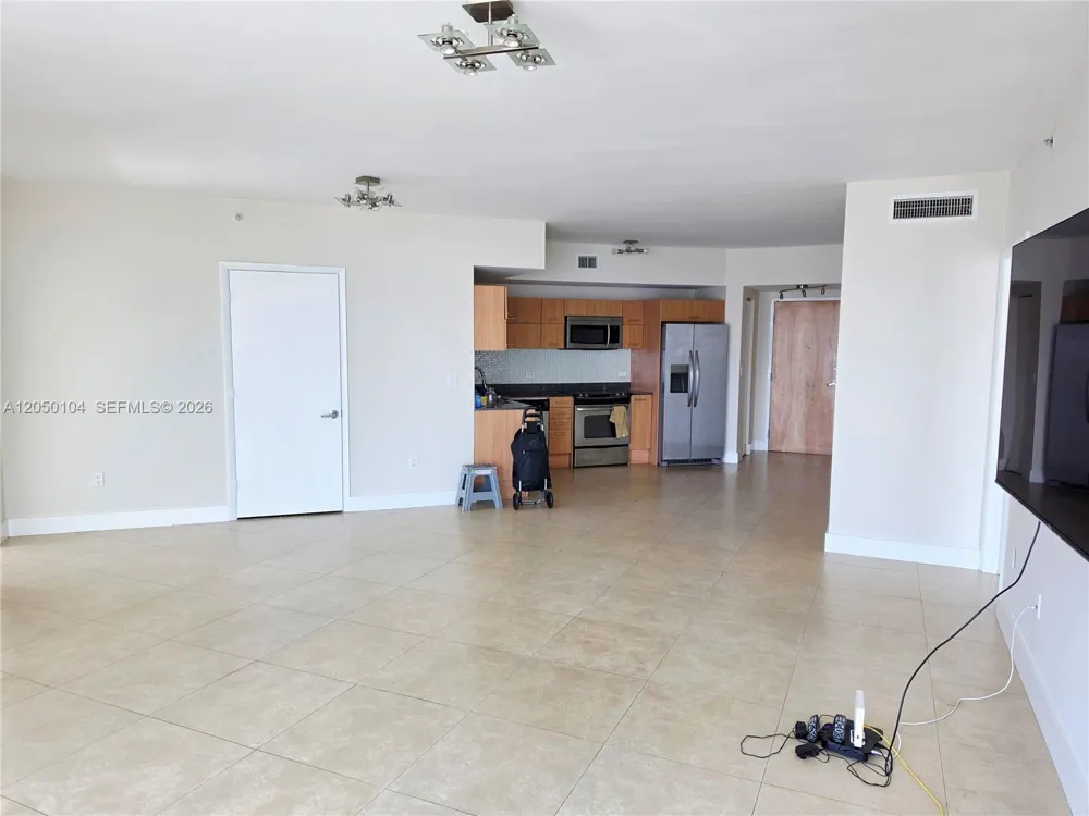 350 S Miami Ave #3201 Miami, FL 33130
