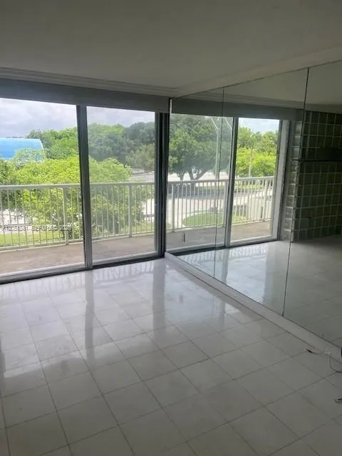 150 SE 25th Rd #4I