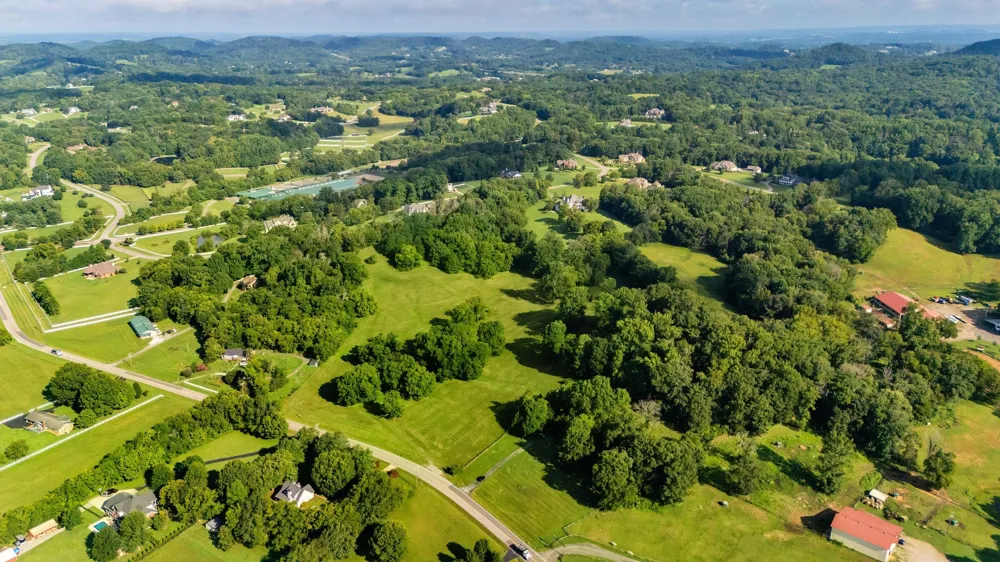 6628 Bethesda Arno Rd Thompsons Station, TN 37179