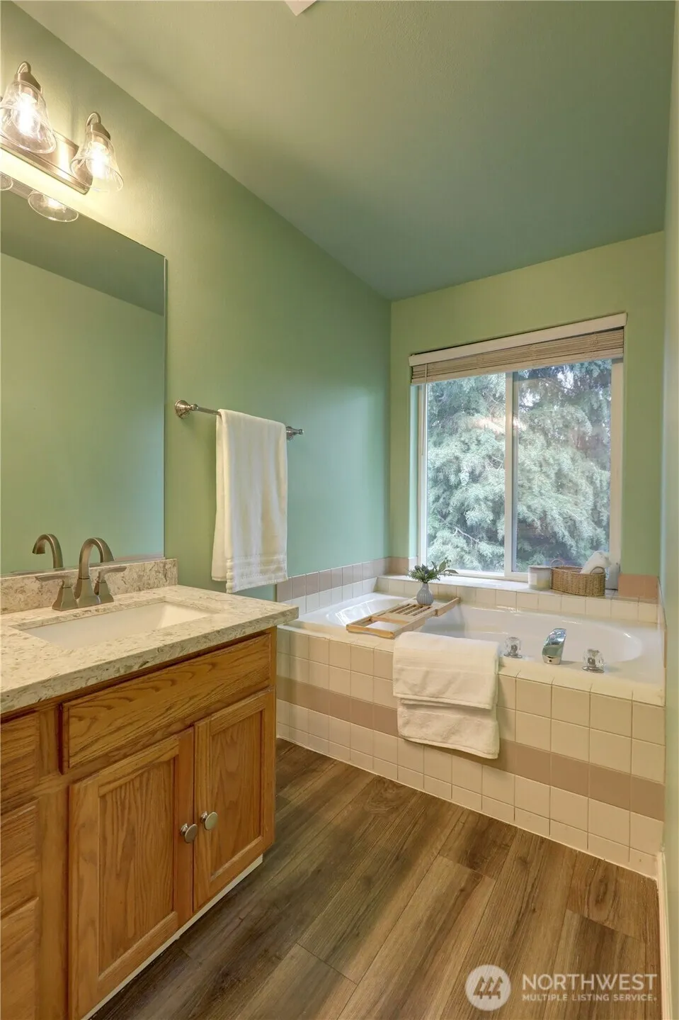 434 S 156th Street #B1 Burien, WA 98148