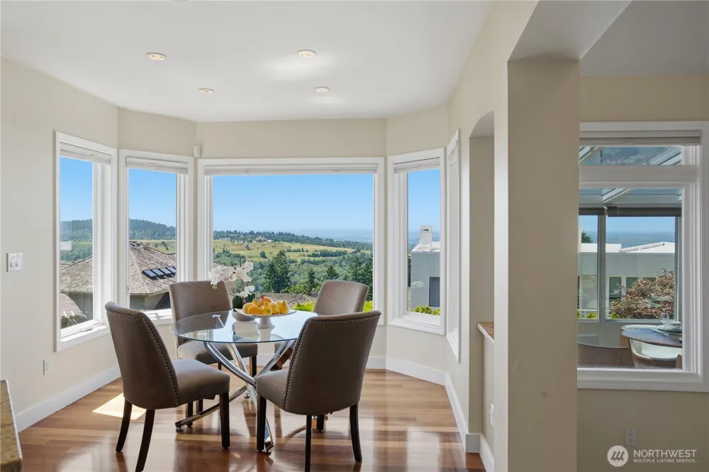 15423 SE 58th Street Bellevue, WA 98006