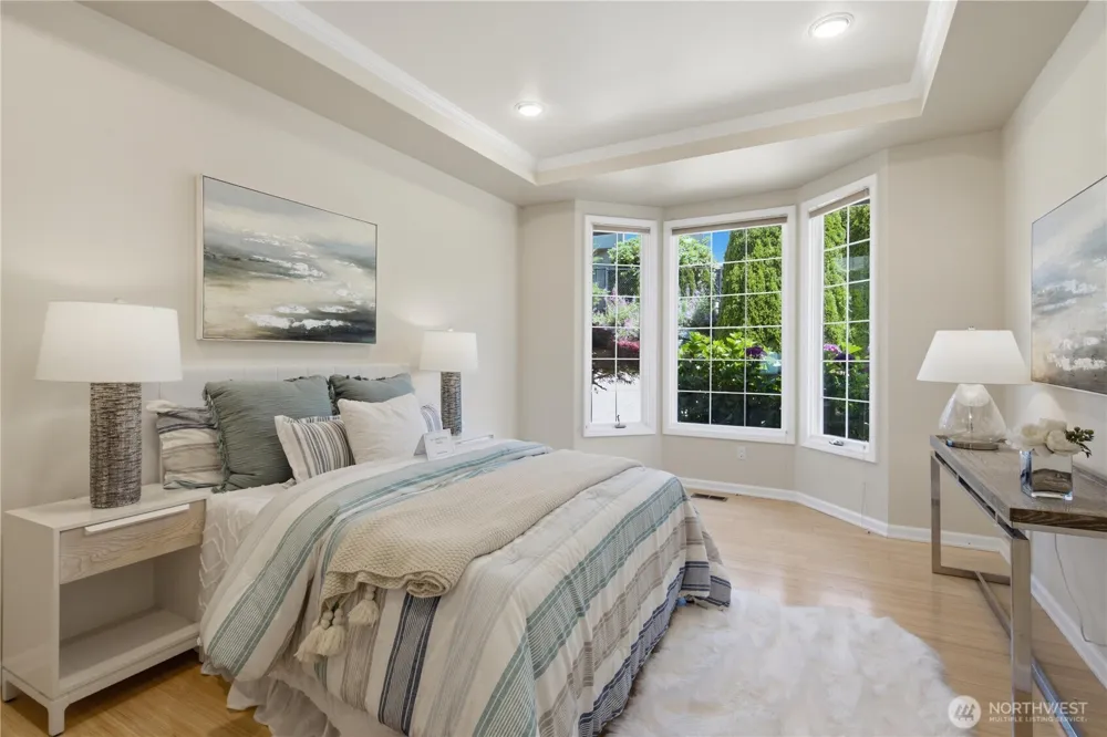 15423 SE 58th Street Bellevue, WA 98006