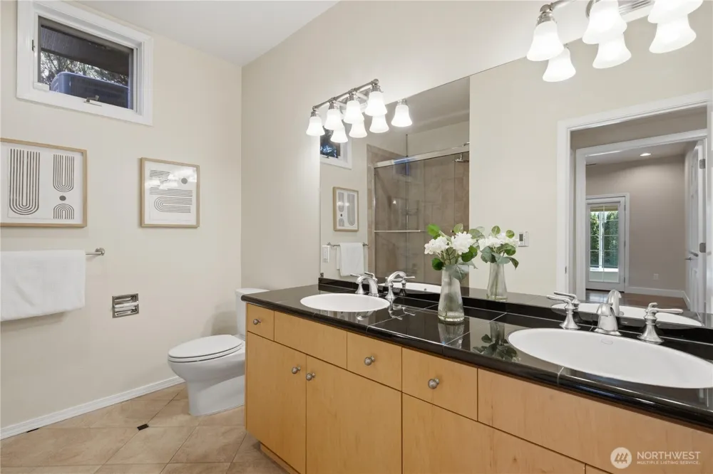 15423 SE 58th Street Bellevue, WA 98006