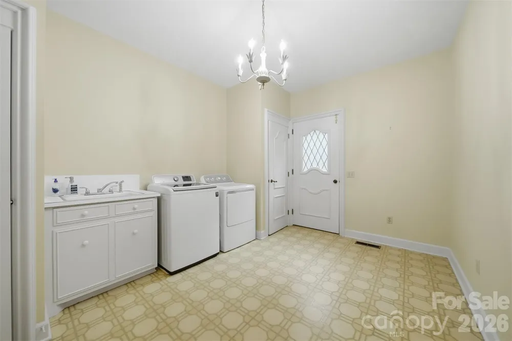 2373 Wilkesboro Boulevard Lenoir, NC 28645