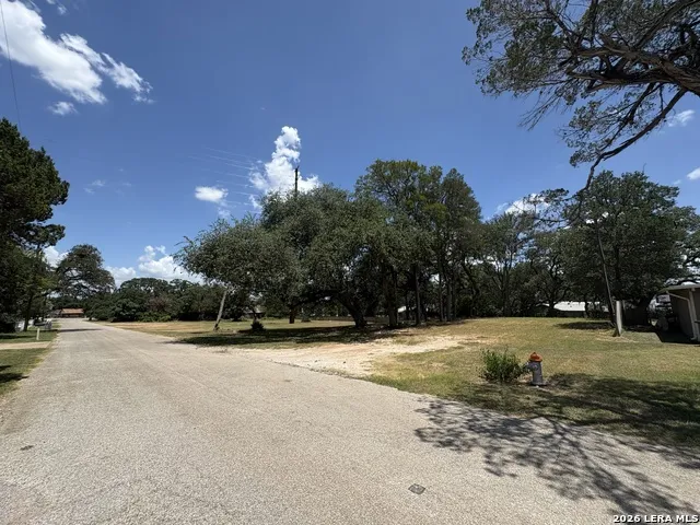 156 TEXAS AVE New Braunfels, TX 78130