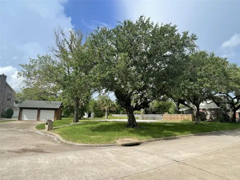 717 Quintana Roo Place