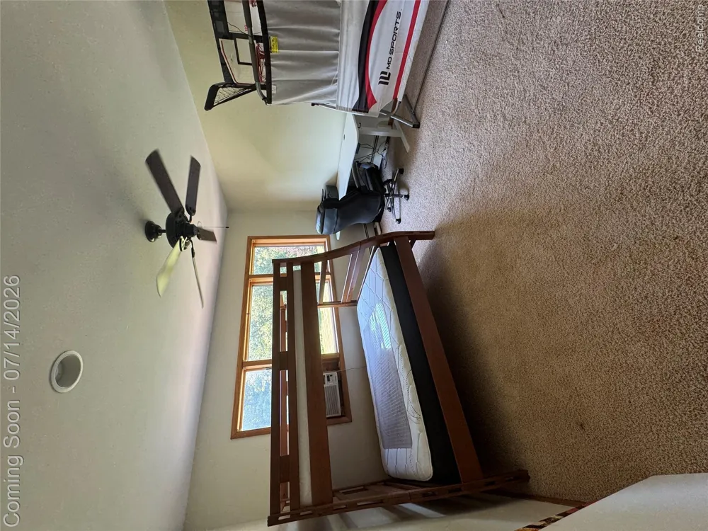 10055 Walnut Hill Drive Springfield Charter Township, MI 48350