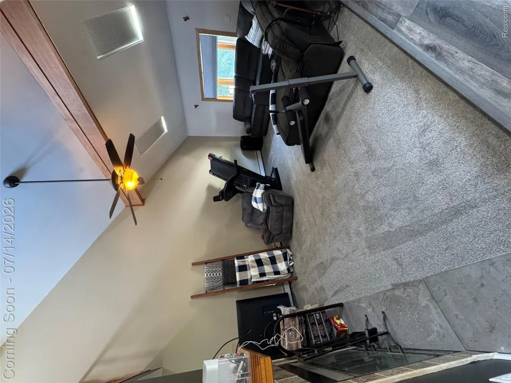 10055 Walnut Hill Drive Springfield Charter Township, MI 48350